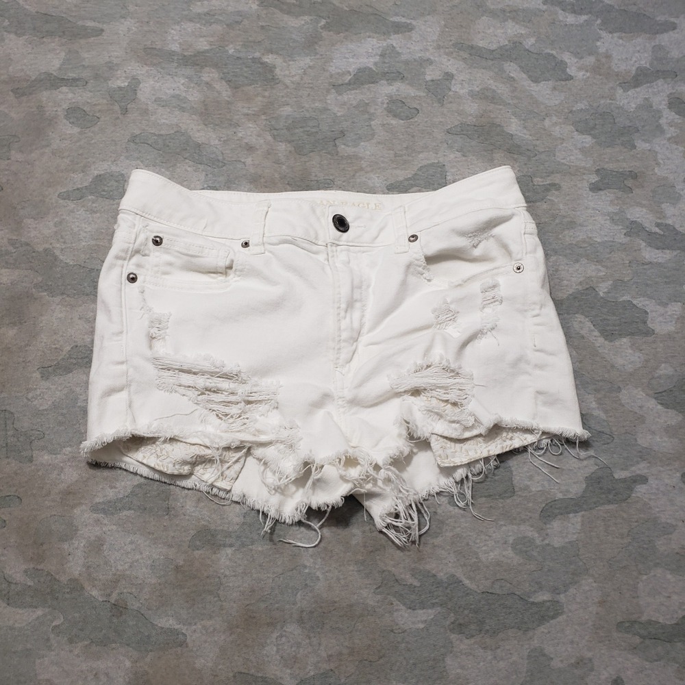 American Eagle Shorts Women 10 White Distressed Pockets Denim High Rise Shortie